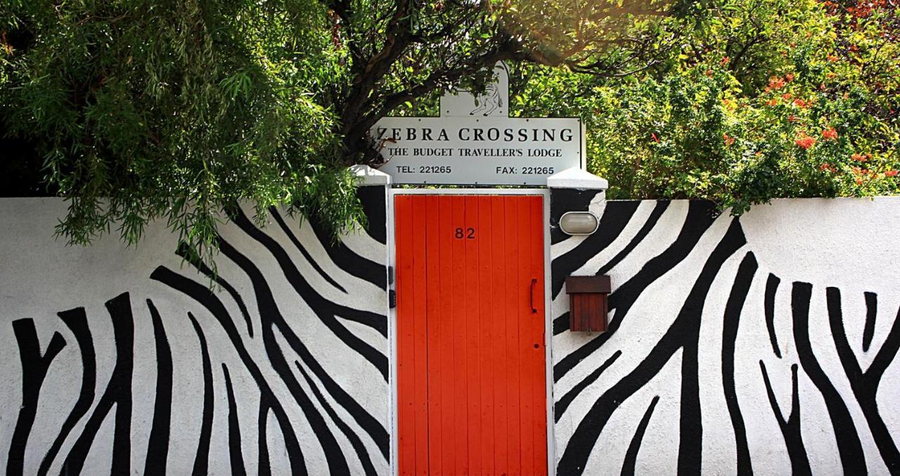 Хостел Zebra Crossing Backpacker Кейптаун Экстерьер фото